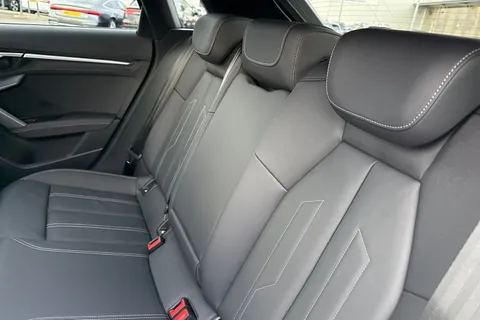 LR75CKX Audi A3 40 TFSI e Black Edition 5dr S Tronic Thumbnail #19