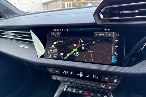 LR75CKX Audi A3 40 TFSI e Black Edition 5dr S Tronic Thumbnail #39