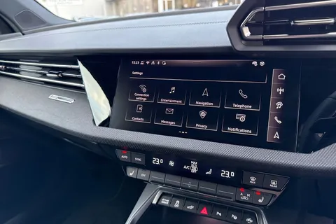 LR75CKX Audi A3 40 TFSI e Black Edition 5dr S Tronic Thumbnail #50