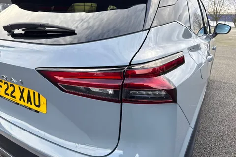 YF22XAU Nissan Qashqai 1.3 DIG-T MHEV Tekna+ XTRON Euro 6 (s/s) 5dr Thumbnail #8