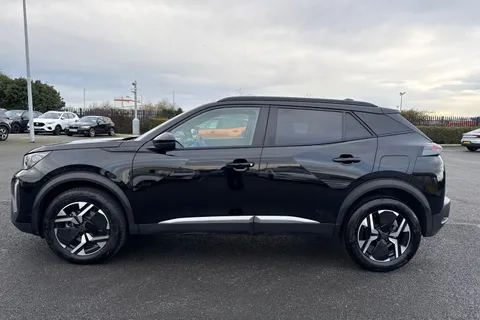 DE25TGV PEUGEOT 2008 1.2 HYBRID GT e-DSC6 Euro 6 (s/s) 5dr Thumbnail #31