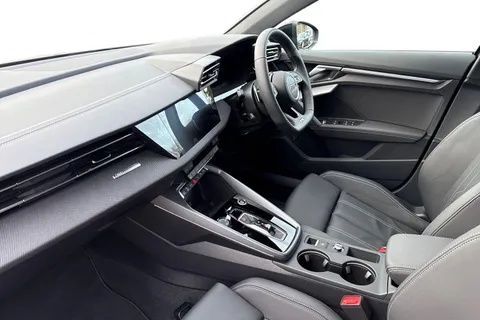 LR75CYA Audi A3 40 TFSI e Black Edition 5dr S Tronic Thumbnail #15