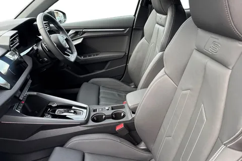 LR75CYA Audi A3 40 TFSI e Black Edition 5dr S Tronic Thumbnail #16