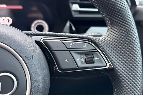 LR75CYA Audi A3 40 TFSI e Black Edition 5dr S Tronic Thumbnail #25