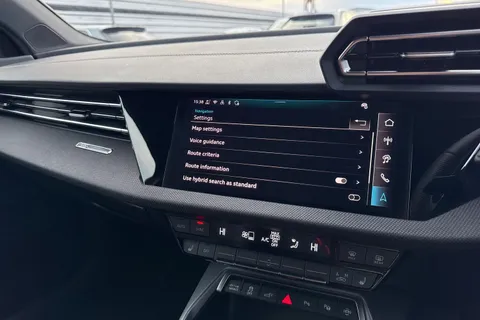 LR75CYA Audi A3 40 TFSI e Black Edition 5dr S Tronic Thumbnail #40