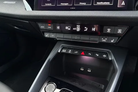 LR75CYA Audi A3 40 TFSI e Black Edition 5dr S Tronic Thumbnail #51