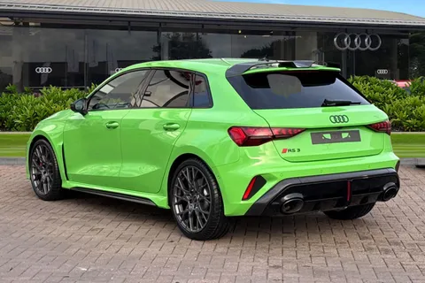 Audi RS 3 2.5 TFSI Carbon Black Sportback S Tronic quattro Euro 6 (s/s) 5dr Thumbnail #3