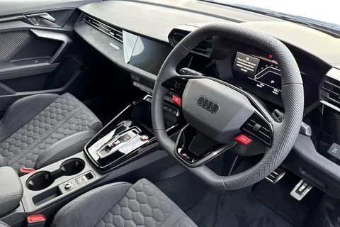 Audi RS 3 2.5 TFSI Sportback S Tronic quattro Euro 6 (s/s) 5dr Thumbnail #14