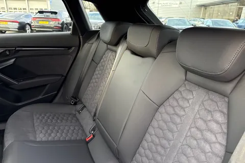 Audi RS 3 2.5 TFSI Sportback S Tronic quattro Euro 6 (s/s) 5dr Thumbnail #19