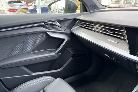 Audi RS 3 2.5 TFSI Carbon Black Sportback S Tronic quattro Euro 6 (s/s) 5dr Thumbnail #20