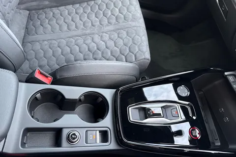 Audi RS 3 2.5 TFSI Sportback S Tronic quattro Euro 6 (s/s) 5dr Thumbnail #23