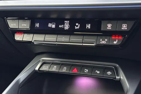 Audi RS 3 2.5 TFSI Carbon Black Sportback S Tronic quattro Euro 6 (s/s) 5dr Thumbnail #22