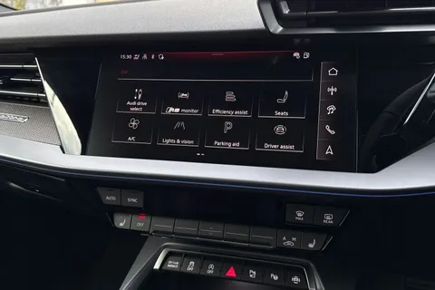 Audi RS 3 2.5 TFSI Carbon Black Sportback S Tronic quattro Euro 6 (s/s) 5dr Thumbnail #29