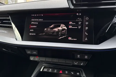 Audi RS 3 2.5 TFSI Carbon Black Sportback S Tronic quattro Euro 6 (s/s) 5dr Thumbnail #31