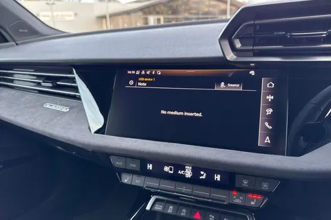 Audi RS 3 2.5 TFSI Sportback S Tronic quattro Euro 6 (s/s) 5dr Thumbnail #37