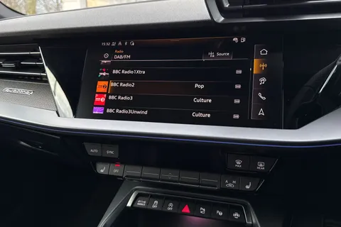 Audi RS 3 2.5 TFSI Carbon Black Sportback S Tronic quattro Euro 6 (s/s) 5dr Thumbnail #40