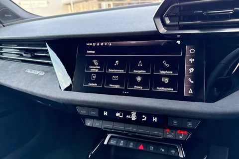 Audi RS 3 2.5 TFSI Sportback S Tronic quattro Euro 6 (s/s) 5dr Thumbnail #51