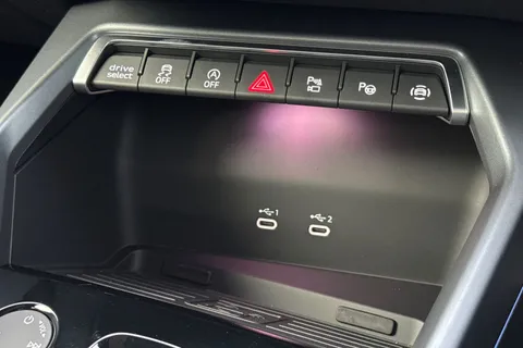 Audi RS 3 2.5 TFSI Carbon Black Sportback S Tronic quattro Euro 6 (s/s) 5dr Thumbnail #53