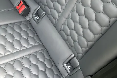 Audi RS 3 2.5 TFSI Carbon Black Sportback S Tronic quattro Euro 6 (s/s) 5dr Thumbnail #56