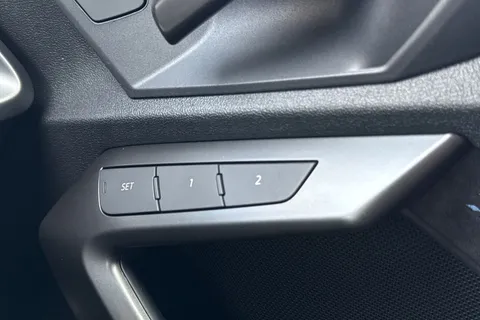 Audi RS 3 2.5 TFSI Carbon Black Sportback S Tronic quattro Euro 6 (s/s) 5dr Thumbnail #61