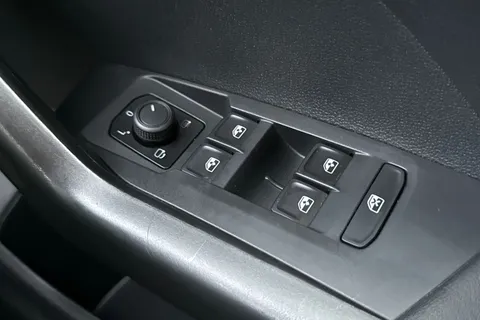 WN22YOA Volkswagen T-Cross 1.0 TSI SE Euro 6 (s/s) 5dr Thumbnail #34