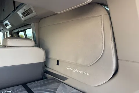 DF75XNT Volkswagen California Ocean T7 SWB 150 PS DSG - Massive Spec Thumbnail #35