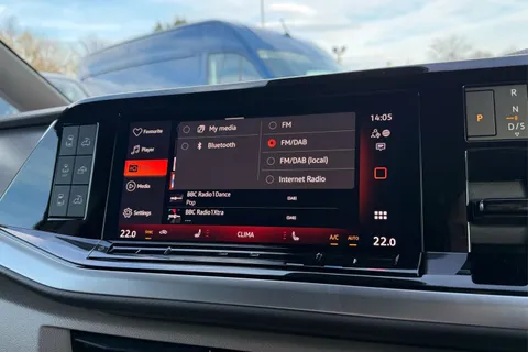 DF75XNT Volkswagen California Ocean T7 SWB 150 PS DSG - Massive Spec Thumbnail #51