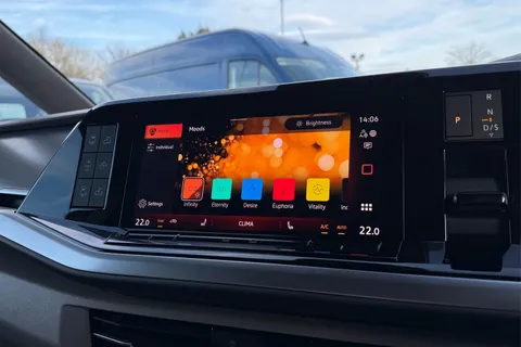 DF75XNT Volkswagen California Ocean T7 SWB 150 PS DSG - Massive Spec Thumbnail #60