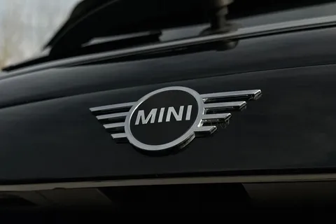 PK23ADZ Mini Hatch 1.5 Cooper Exclusive Steptronic Euro 6 (s/s) 5dr Thumbnail #28