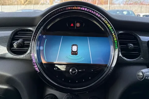 PK23ADZ Mini Hatch 1.5 Cooper Exclusive Steptronic Euro 6 (s/s) 5dr Thumbnail #37