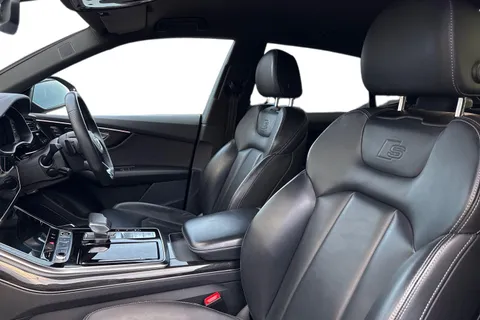 MM72FYN Audi Q8 Black Edition 55 TFSI quattro 340 PS tiptronic Thumbnail #16