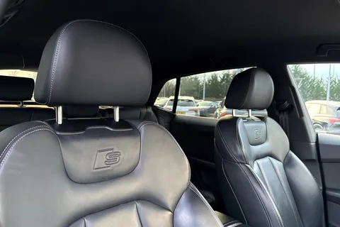 MM72FYN Audi Q8 Black Edition 55 TFSI quattro 340 PS tiptronic Thumbnail #24