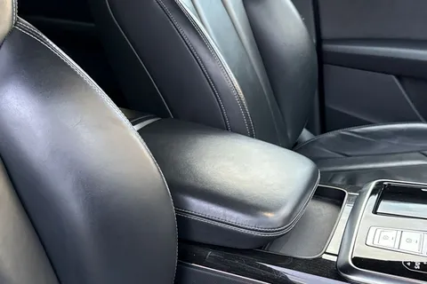 MM72FYN Audi Q8 Black Edition 55 TFSI quattro 340 PS tiptronic Thumbnail #57