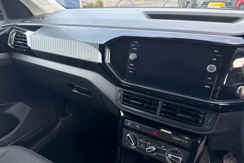 MW73XJO Volkswagen T-Cross 1.0 TSI Black Edition Euro 6 (s/s) 5dr Thumbnail #19