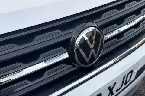 MW73XJO Volkswagen T-Cross 1.0 TSI Black Edition Euro 6 (s/s) 5dr Thumbnail #25