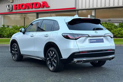 YP74UHA Honda ZR-V 2.0 eHEV Advance 5dr CVT Thumbnail #3