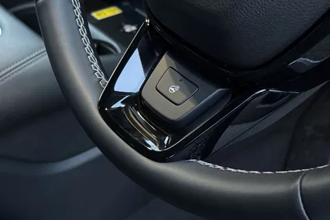 YP74UHA Honda ZR-V 2.0 eHEV Advance 5dr CVT Thumbnail #31