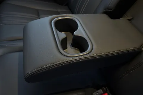 YP74UHA Honda ZR-V 2.0 eHEV Advance 5dr CVT Thumbnail #37