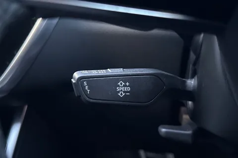 PY21NBG Audi A6 Saloon S line 50 TFSI e quattro 299 PS S tronic Thumbnail #53