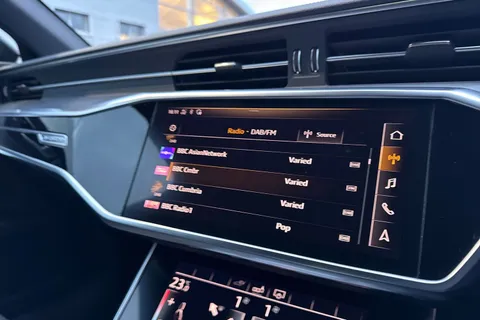 PY21NBG Audi A6 Saloon S line 50 TFSI e quattro 299 PS S tronic Thumbnail #59