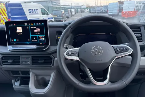 DC75LFP Volkswagen Crafter CR35 Panel van Commerce Plus MWB 140 PS 2.0 TDI 8sp Automatic FWD - Camera/ Thumbnail #17