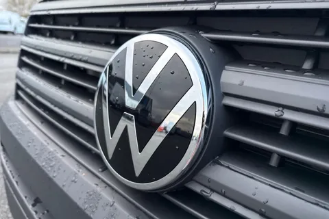 DC75LFP Volkswagen Crafter CR35 Panel van Commerce Plus MWB 140 PS 2.0 TDI 8sp Automatic FWD - Camera/ Thumbnail #28