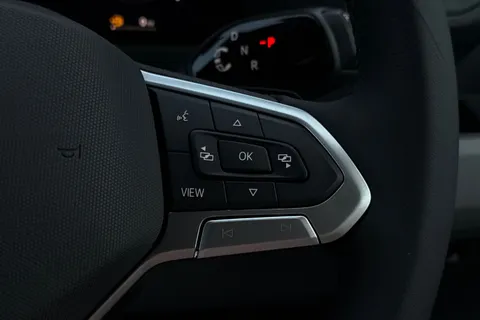 DC75LFP Volkswagen Crafter CR35 Panel van Commerce Plus MWB 140 PS 2.0 TDI 8sp Automatic FWD - Camera/ Thumbnail #42