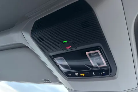 DC75LFP Volkswagen Crafter CR35 Panel van Commerce Plus MWB 140 PS 2.0 TDI 8sp Automatic FWD - Camera/ Thumbnail #48