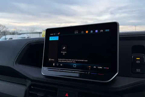 DC75LFP Volkswagen Crafter CR35 Panel van Commerce Plus MWB 140 PS 2.0 TDI 8sp Automatic FWD - Camera/ Thumbnail #50