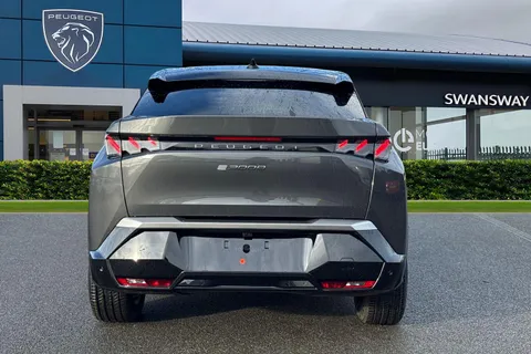 4 of 67 for PEUGEOT E-3008 73kWh GT Auto 5dr