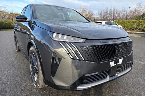 8 of 67 for PEUGEOT E-3008 73kWh GT Auto 5dr