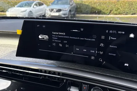 42 of 67 for PEUGEOT E-3008 73kWh GT Auto 5dr