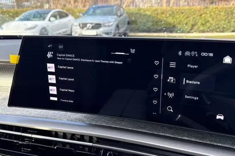 43 of 67 for PEUGEOT E-3008 73kWh GT Auto 5dr