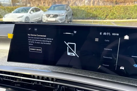 44 of 67 for PEUGEOT E-3008 73kWh GT Auto 5dr